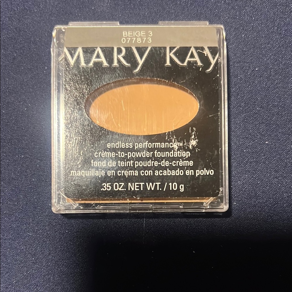 Mary Kay Tan Foundation Compact